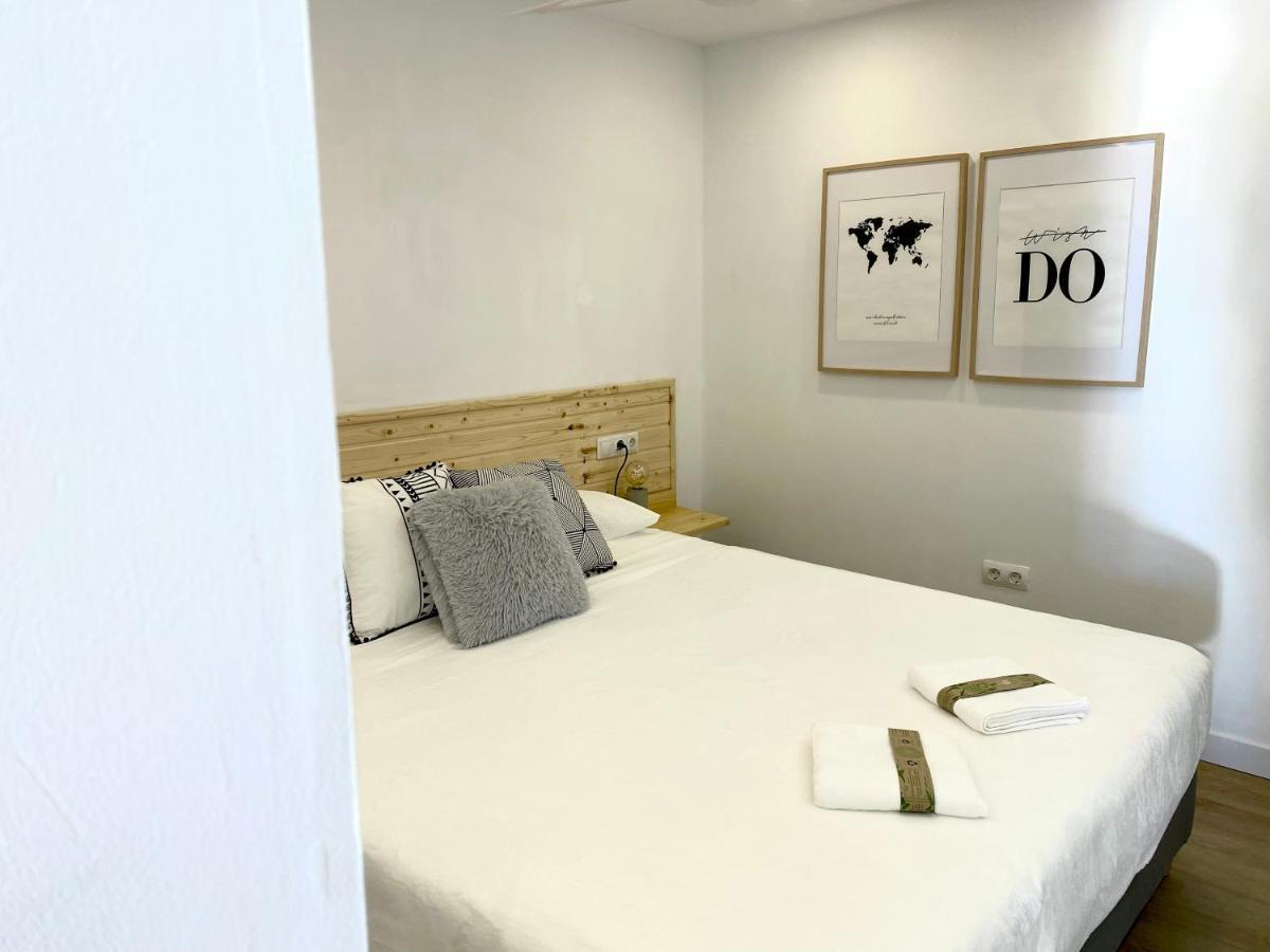 Suite Breeze - Private Heated Pool มาลากา ภายนอก รูปภาพ